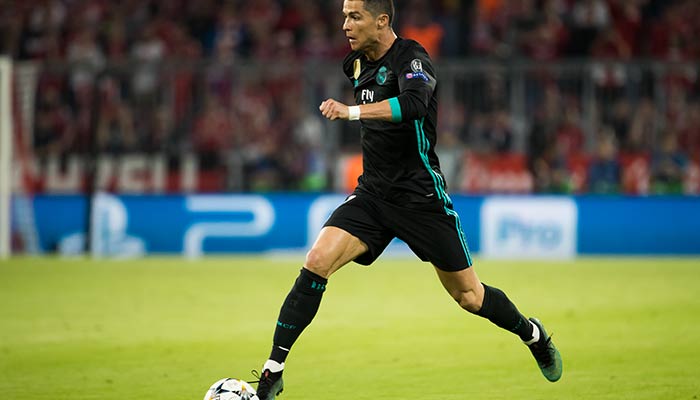 ronaldo2704